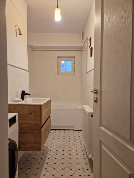 Tineretului, Strada Viorele,